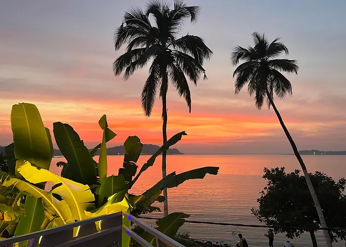 Bon Voyage Sea ViewHostel